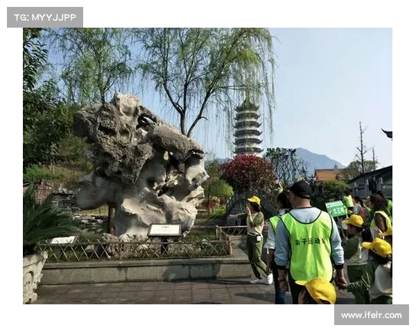 高尔夫营地探索:畅享自然与运动结合的完美假期体验 高尔夫营地探索:畅享自然与运动结合的完美假期体验